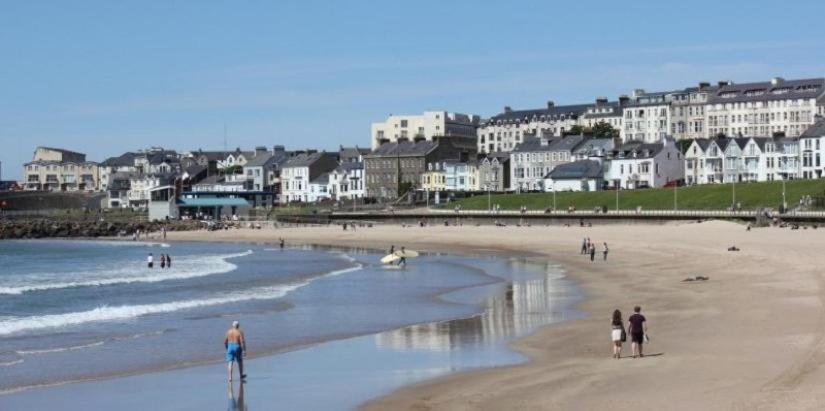 6 Golf Terrace - Portrush By The Sea Apartman Kültér fotó