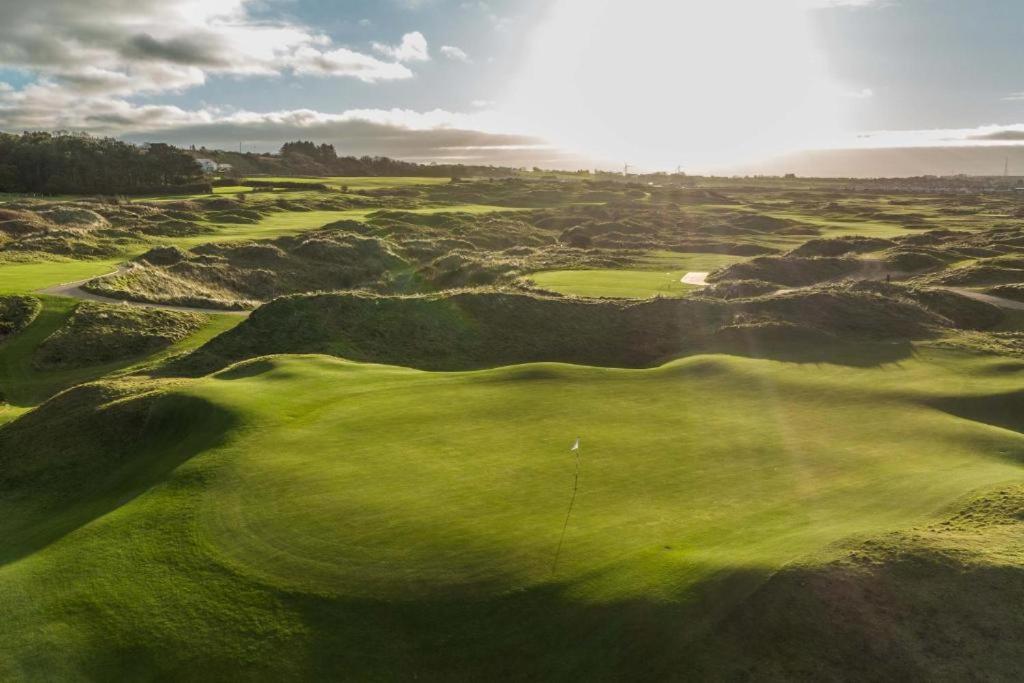 6 Golf Terrace - Portrush By The Sea Apartman Kültér fotó